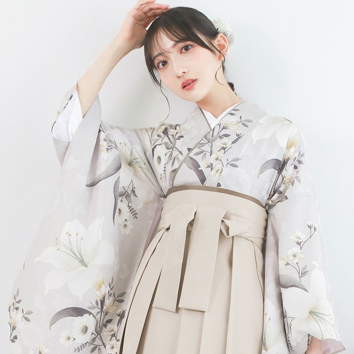 ▽袴　一式セット（扇子なし）　絹100%　購入時20万以上したので半額以下です❁ 簡易袴セット 新作 【自宅で8分！簡単着付け 動画あり】 豪華安心5点