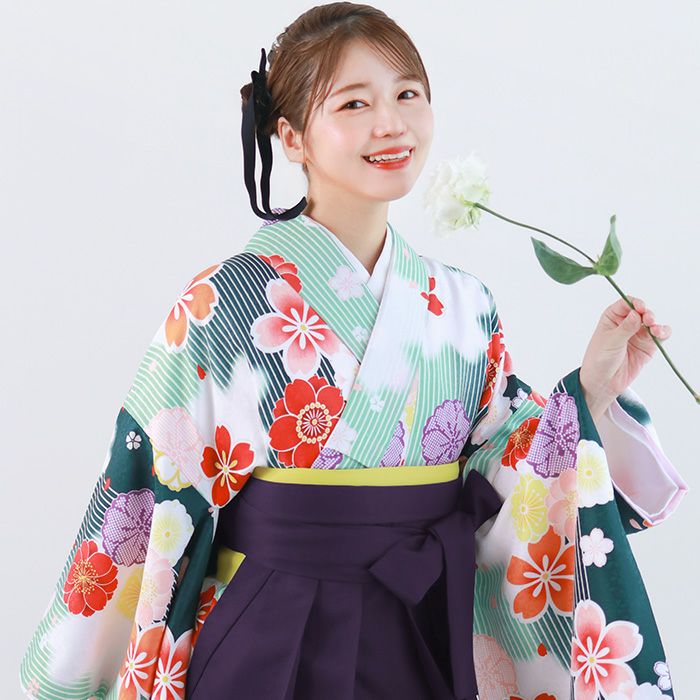季節の花々♥️華やか♥️小振袖♥️紫系♥️袴セット 袴4点セット 華やかB)袴セット 卒業式 卒服 着物 二尺袖着物 振袖